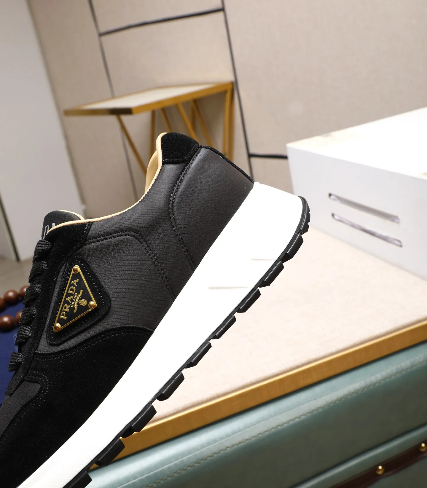 Men's shoes💰460🌹🌹[PRADA—Prada] latest model🙈original replica! 👟👟👟Available here. The workmanship is top-notch. The upper is made from Italy. 🇮🇹Imported first-layer cowhide. ❗️Breathable genuine leather lining @Suitable for travel. The original version has an enlarged engraved sole, making it suitable for all kinds of travels, showing low-key luxury. Let quality speak for itself. Color: Size: 38-44